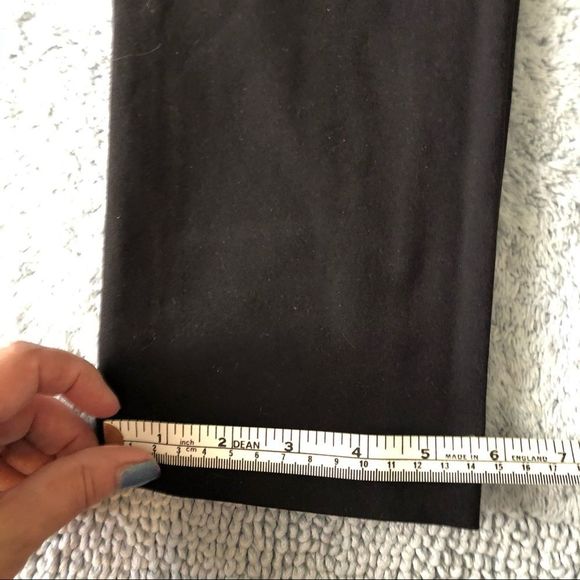 Lululemon skinny grooves black size 6 - Picture 6 of 7